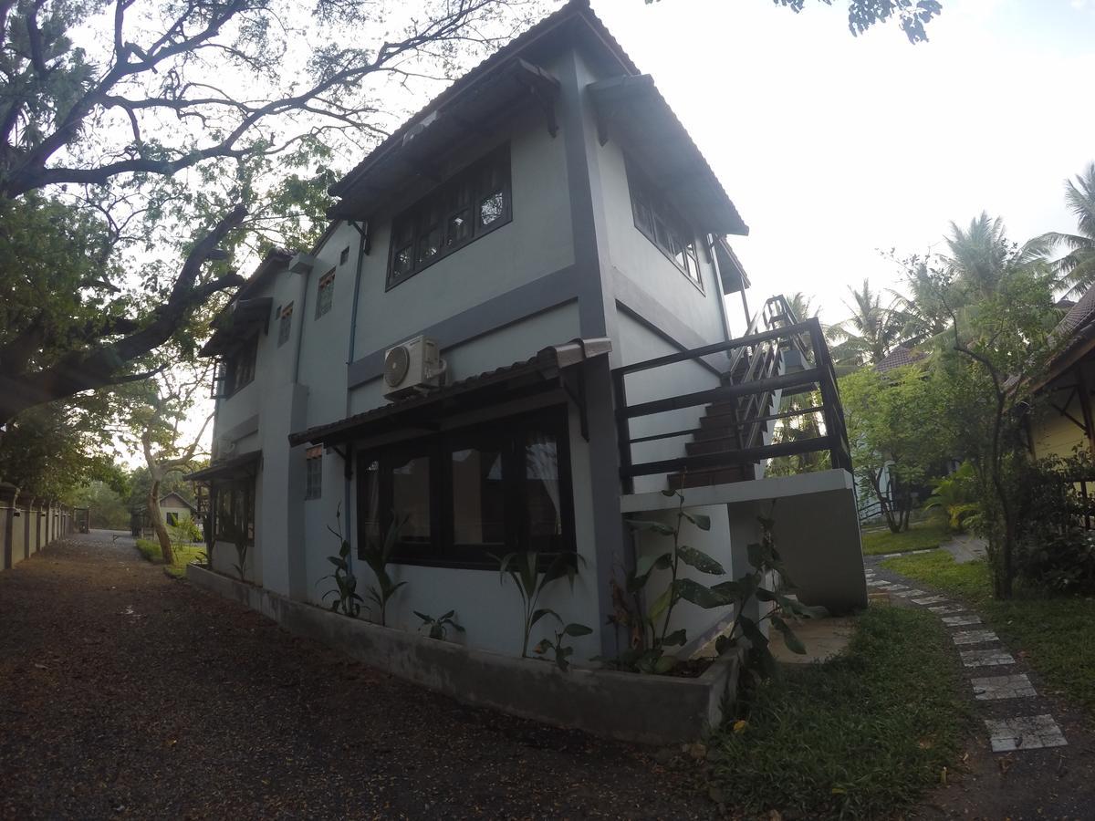 索尔提河度假村 贡布 外观 照片